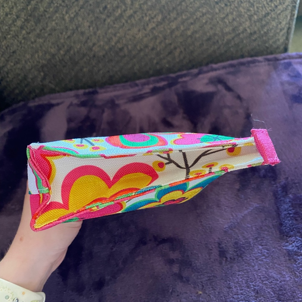 Clinique floral make up bag - Picture 6 of 12